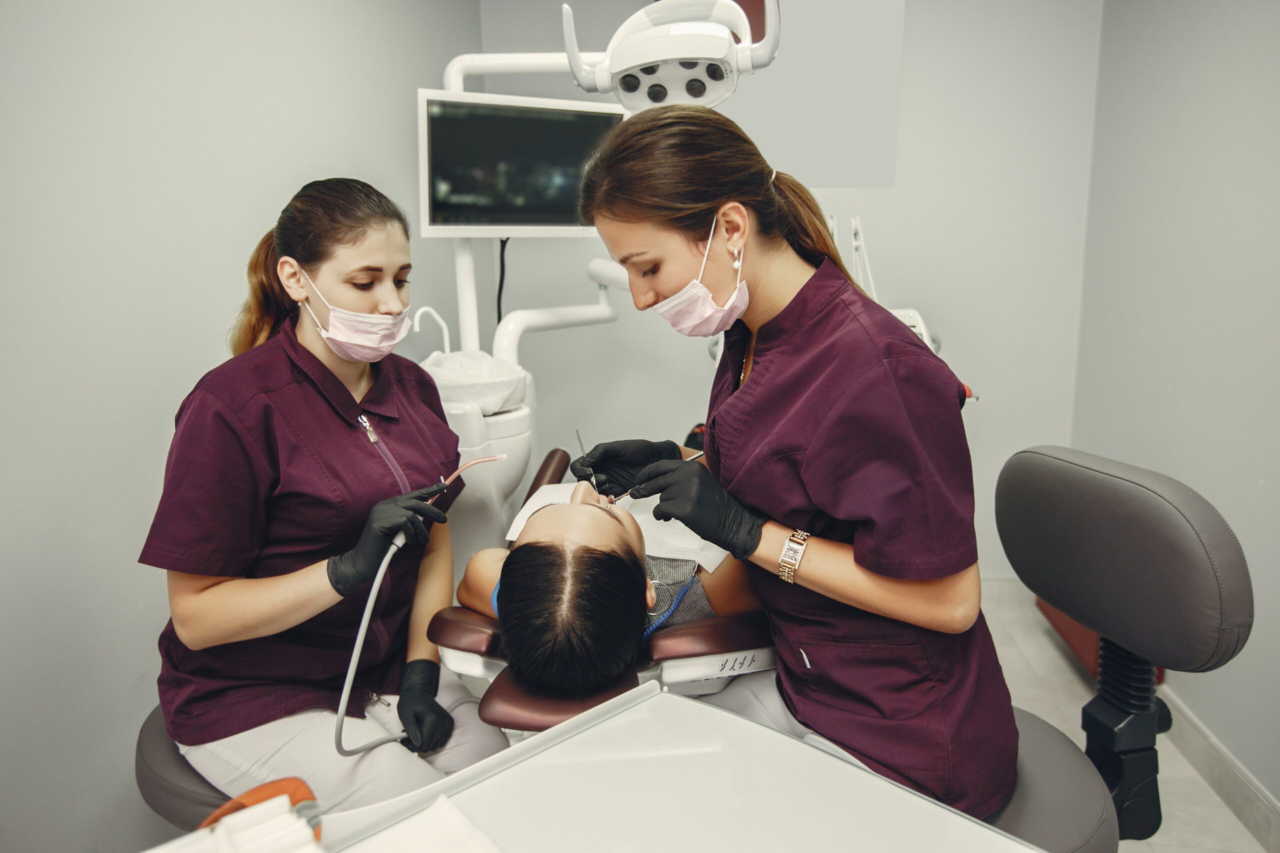 Micro Endodontics Treatment In Hyderabad
